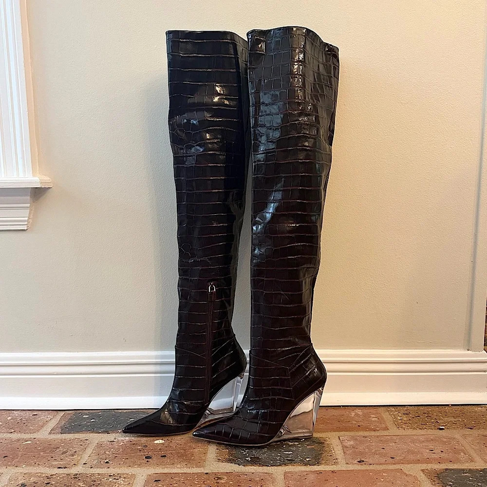 STUART WEITZMAN BURGUNDY LUCITE 100 WEDGE BOOT NWOT Size 7.5 - Picture 2 of 7